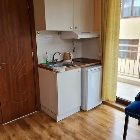 Cozy With Balcony *